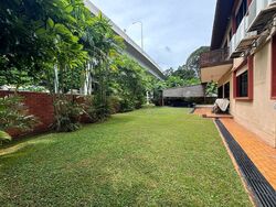 west-lake-garden photo thumbnail #13